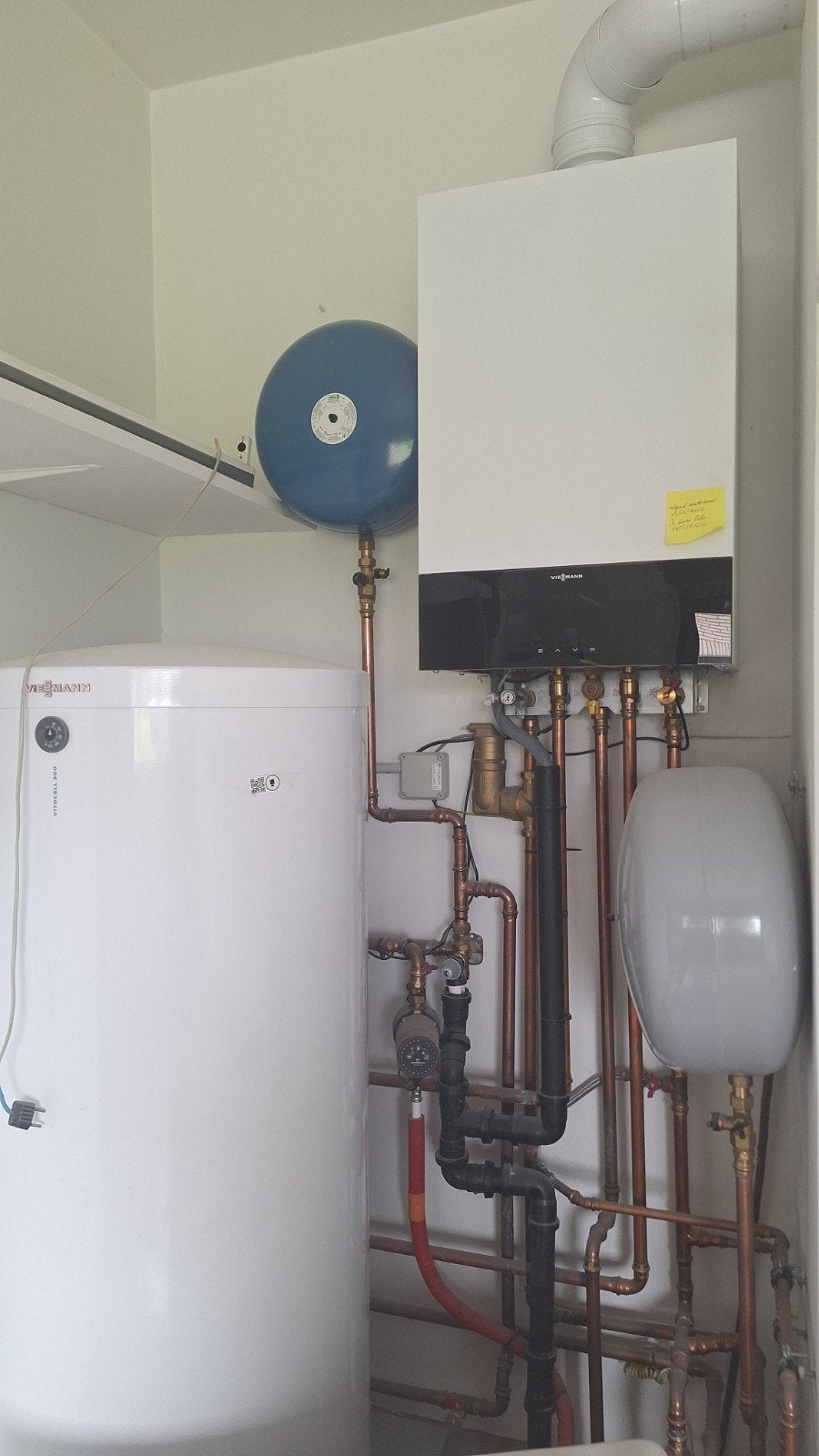 Gaswandketel en boiler 300l viessman uit 2020, Diensten en Vakmensen, Loodgieters en Installateurs, Installatie
