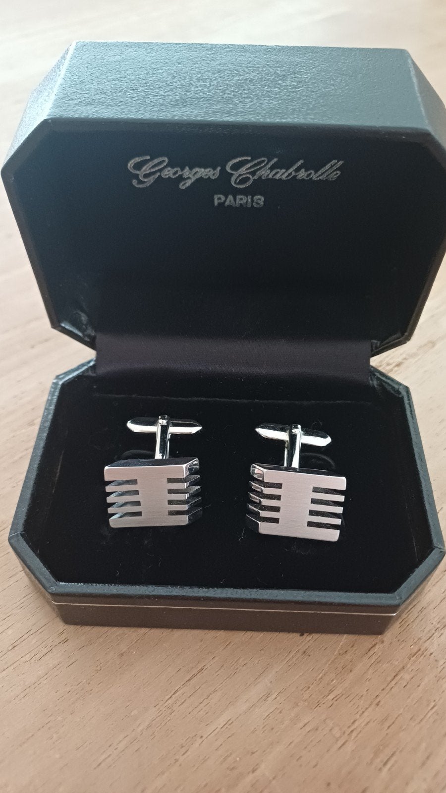 Boutons de manchette. Georges Chabrolle Paris, Enlèvement ou Envoi, Comme neuf, Argenté
