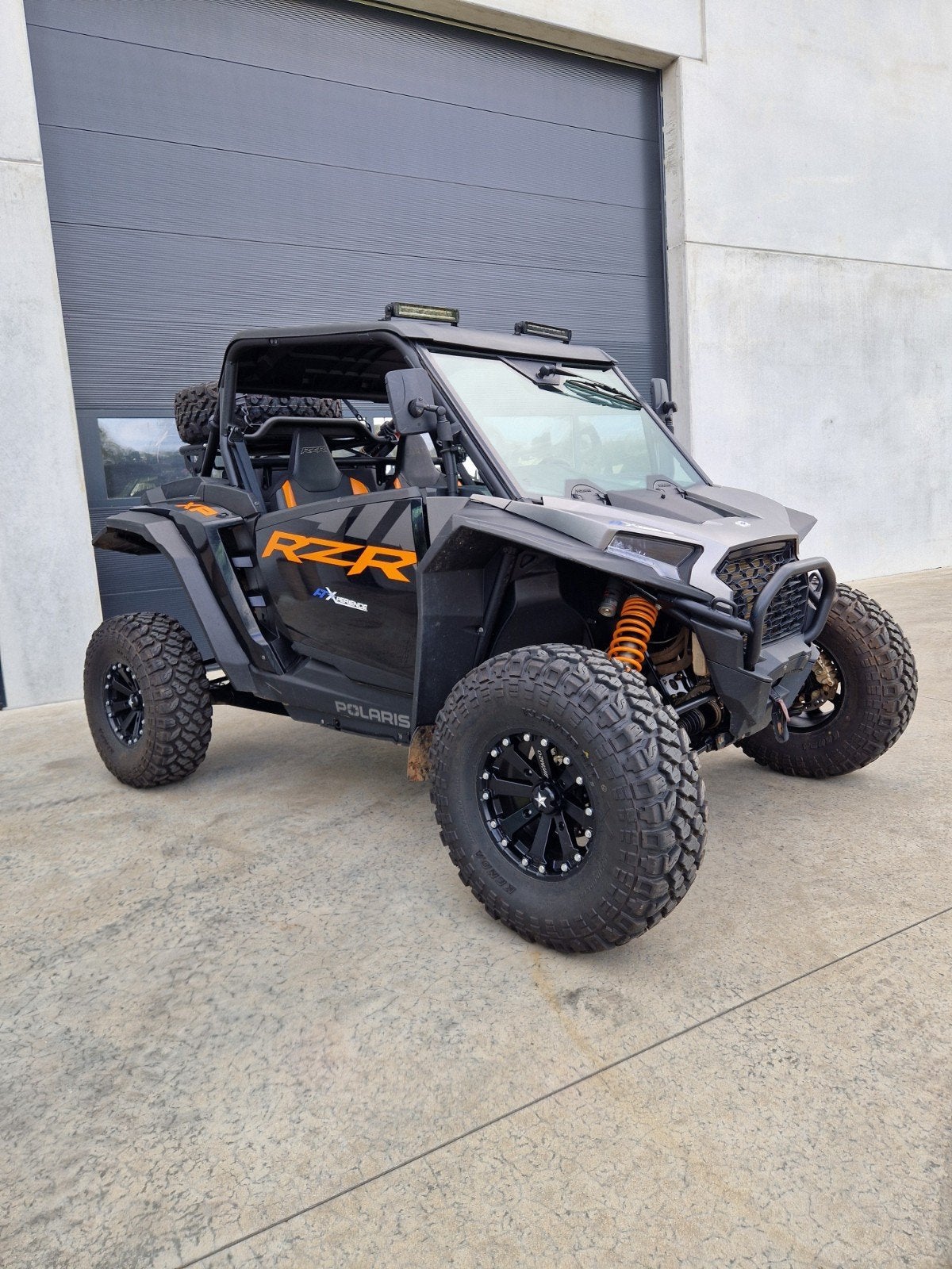 polaris RZR 1000 XP model 2025, Motoren, 2 cilinders, Meer dan 35 kW, 1000 cc
