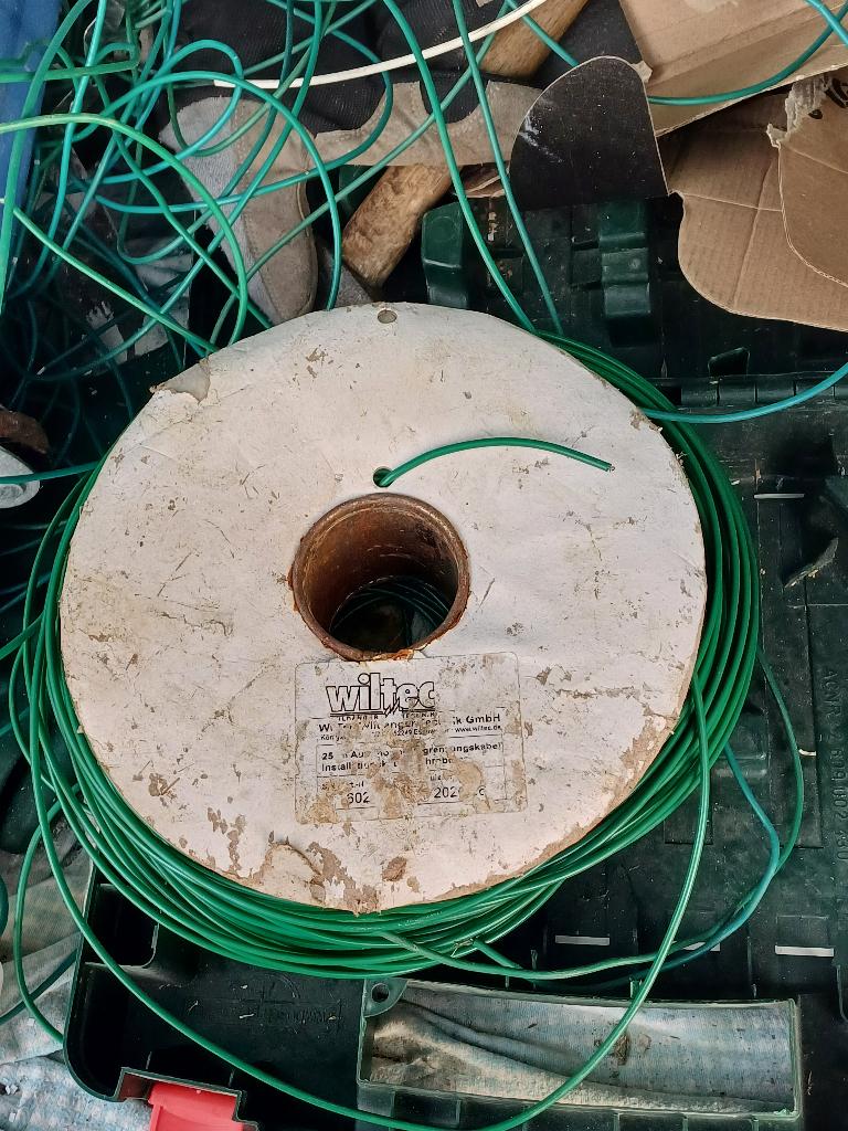 Av cable / fil périphérique pour tondeuse robot anc. gen, Jardin & Terrasse, Tondeuses robotisées, Comme neuf, Moins de 20 cm