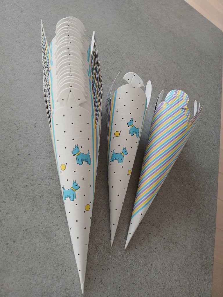 vintage doopsuikerdoosjes, puntzak met hondjes, Enfants & Bébés, Cadeaux d'accouchement & Assiettes de naissance, Enlèvement ou Envoi