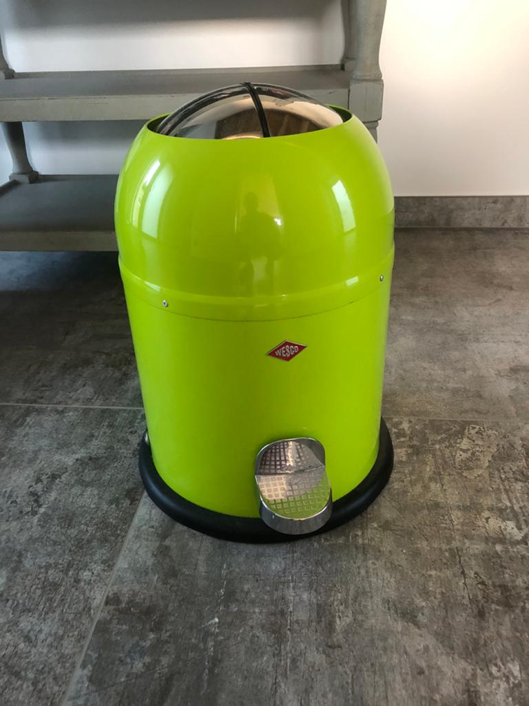 Limoen groene pedaalemmer 13 Liter van Wesco, Huis en Inrichting, Woonaccessoires | Prullenbakken, Ophalen, Gebruikt, Met pedaal