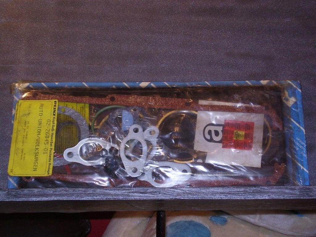 Une pochette de rodage pour VOLKSWAGEN 8/86->, Enlèvement ou Envoi, Neuf, Audi