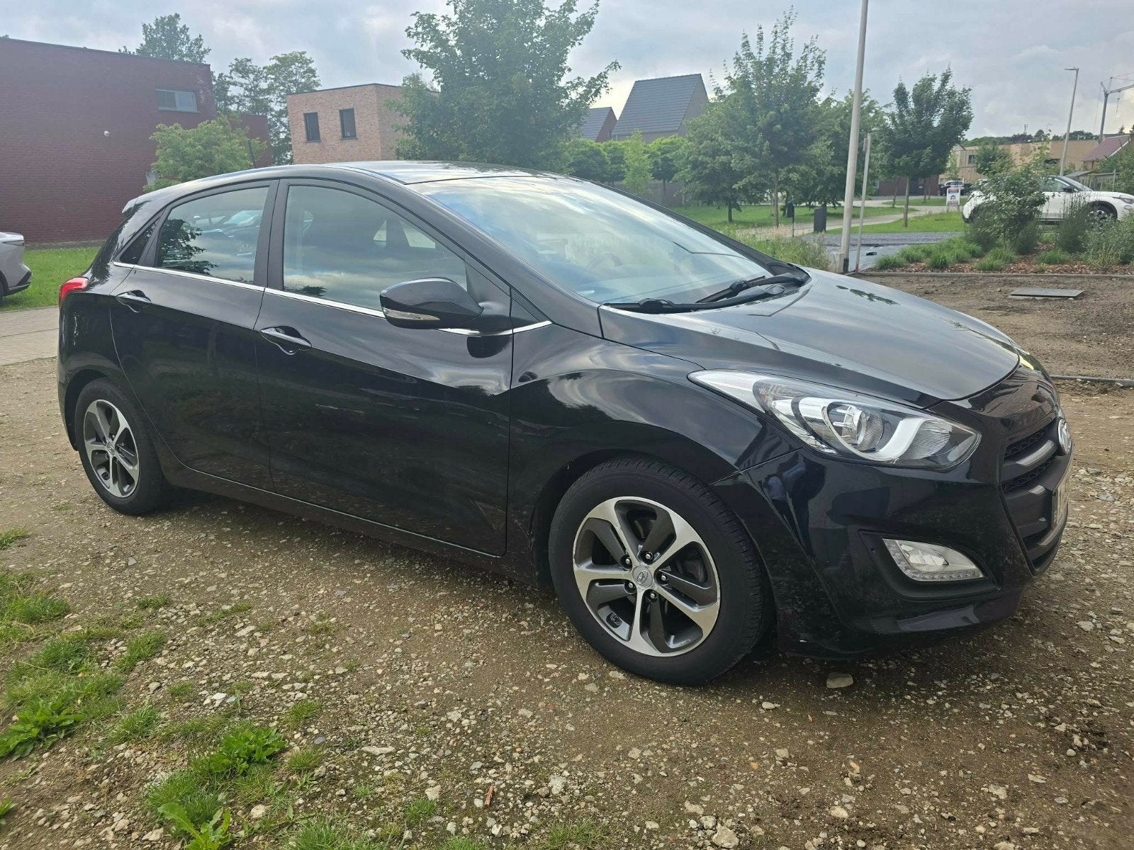 Hyundai i30 1.6 GDi Blackline ISG (2017), Autos, Hyundai, Particulier, i30, ABS, Caméra de recul, Airbags, Air conditionné, Alarme