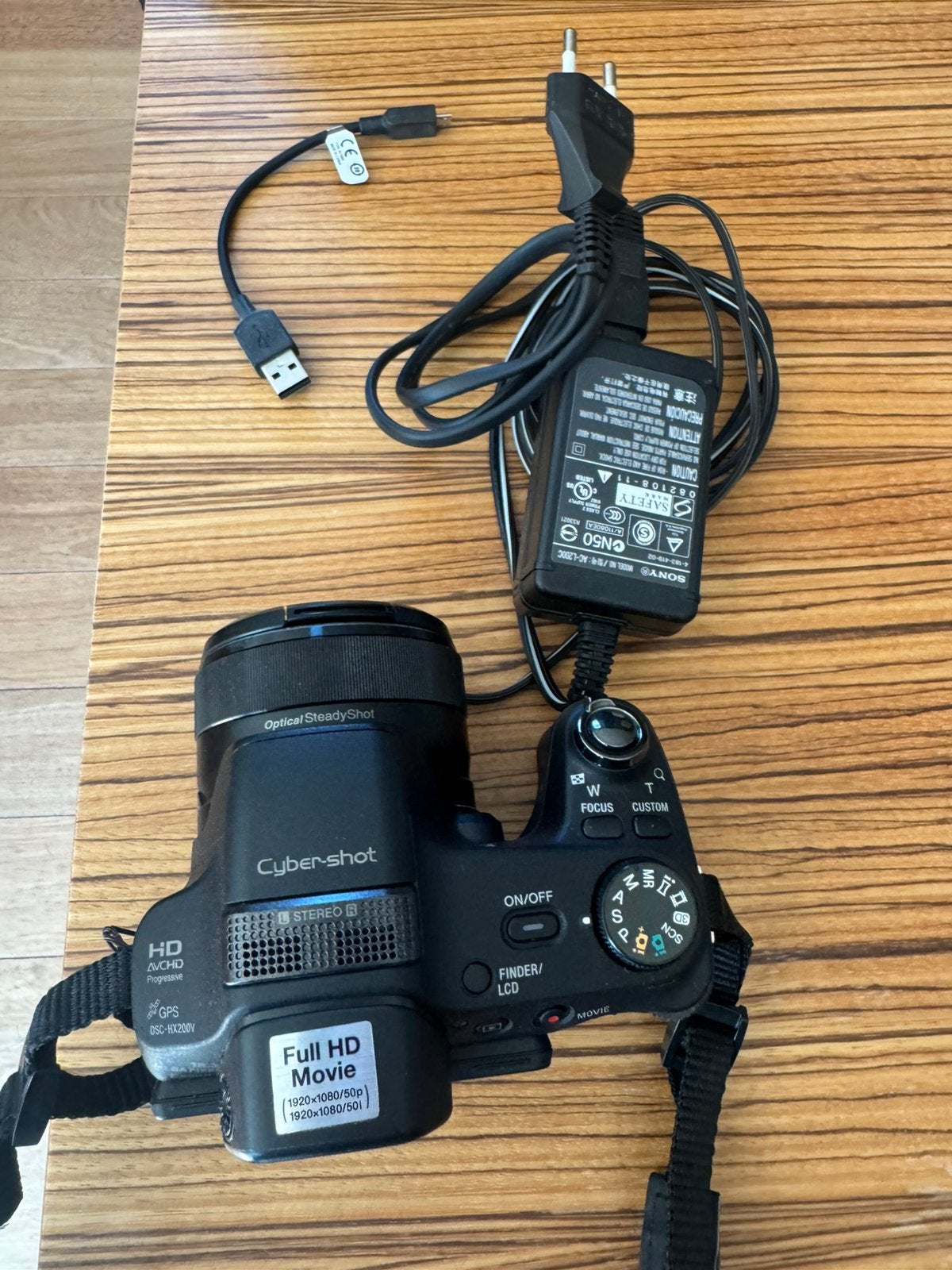 Sony Cyber-shot DSC-HX200V – Krachtige Bridgecamera (30x Op, Ophalen of Verzenden, Zo goed als nieuw, Sony, GPS