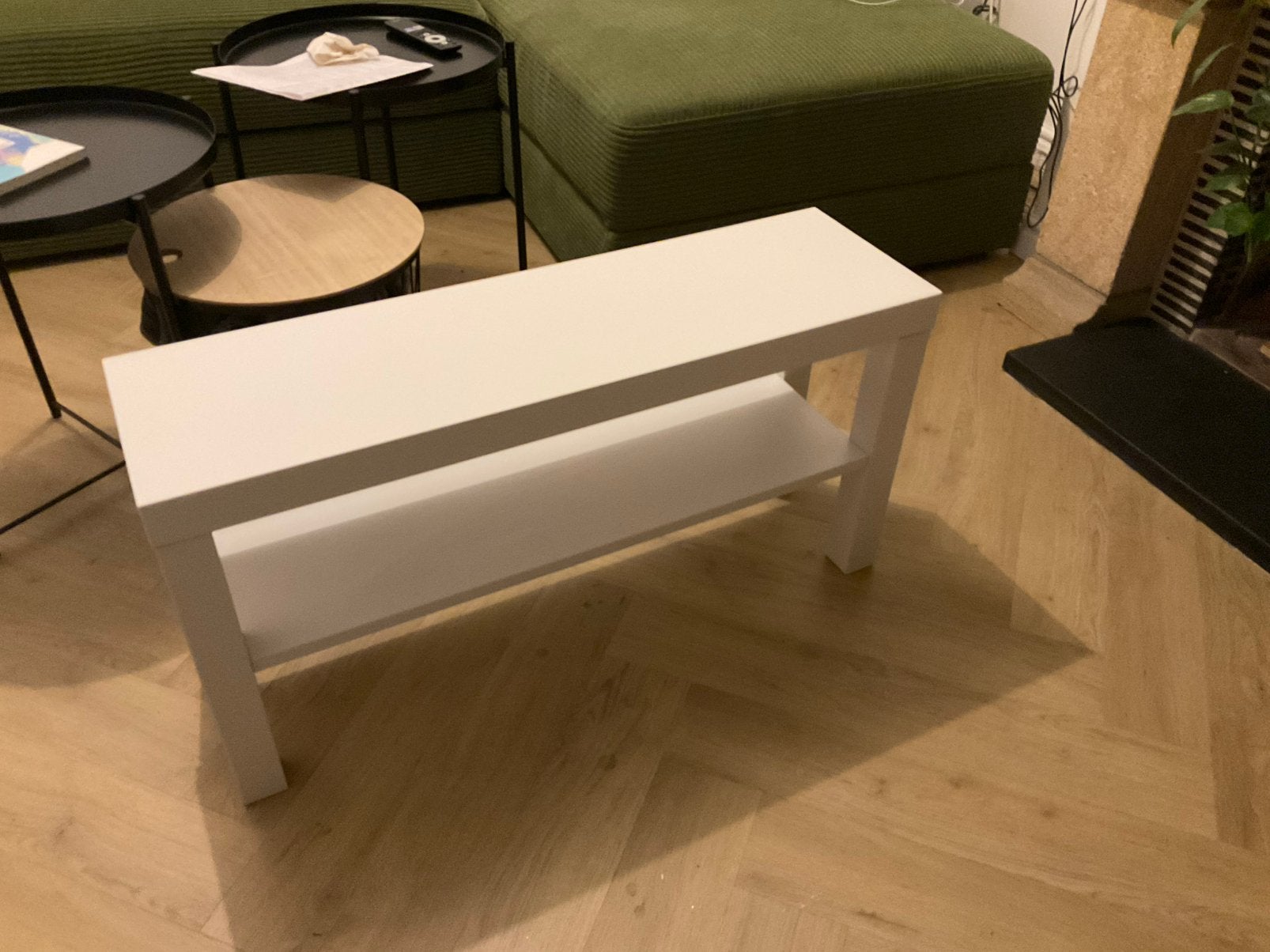 Banc/Table basse LACK, 45 à 60 cm, Enlèvement, Utilisé, 75 cm ou plus