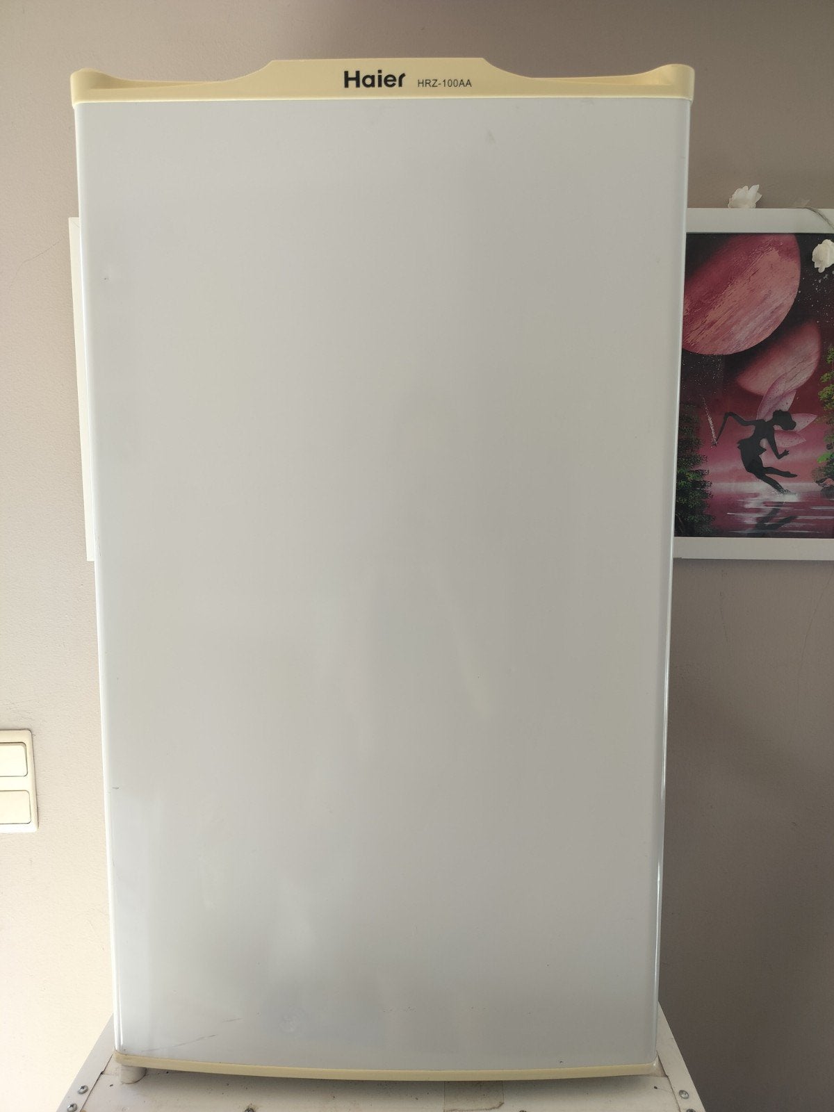 ijskast Haier HRZ-100AA, Ophalen