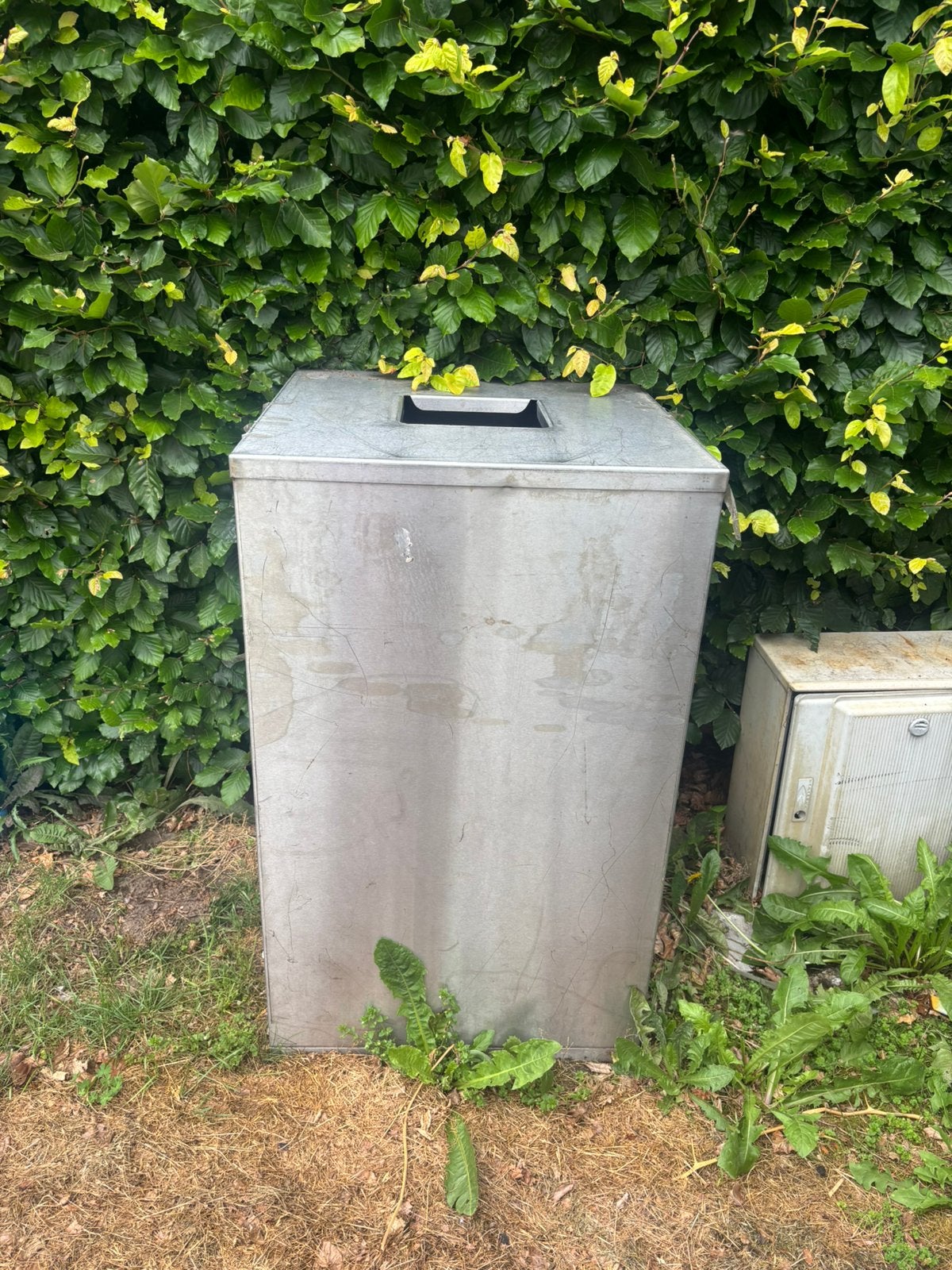 Inox vuilnisbak, Enlèvement, Comme neuf