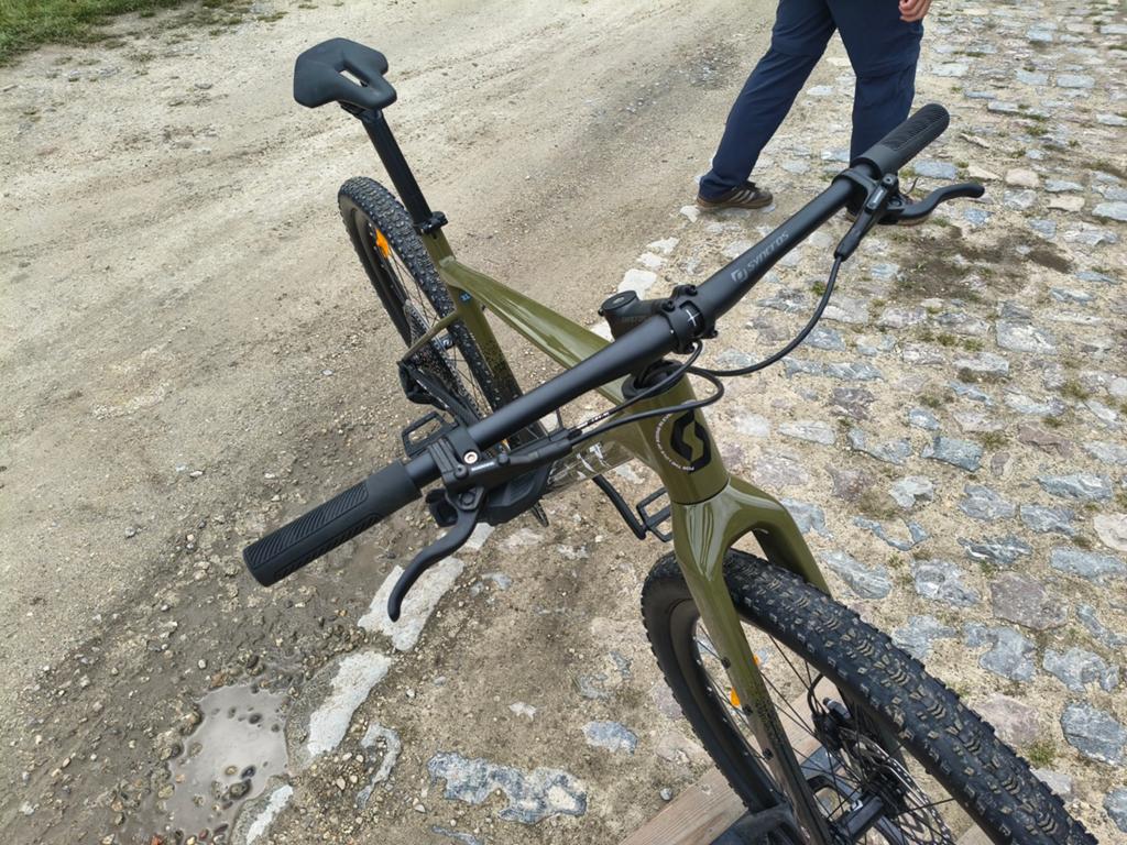 Gravel/VTT. Échelle Scott Gravel 20, Vélos & Vélomoteurs, Enlèvement