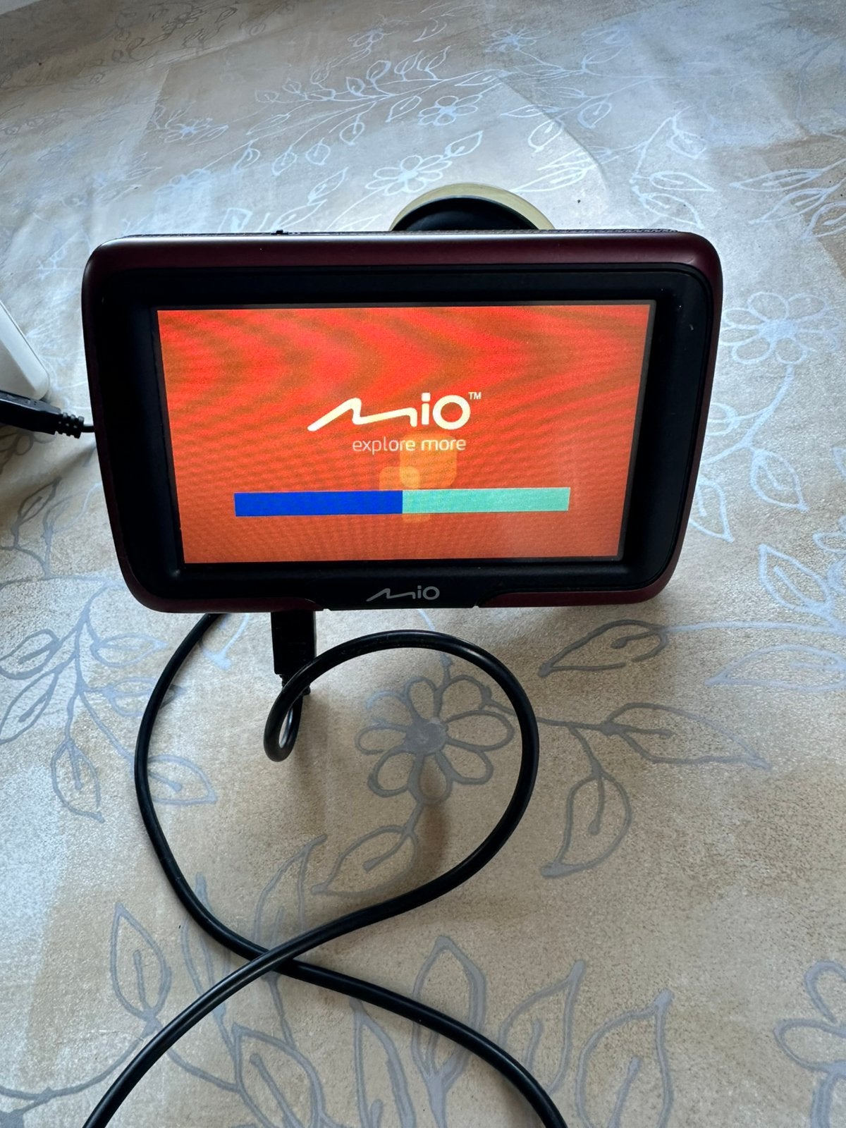 Mio Moov M400 Autonavigatie (4.3" scherm) – Compleet!, Ophalen of Verzenden, Gebruikt