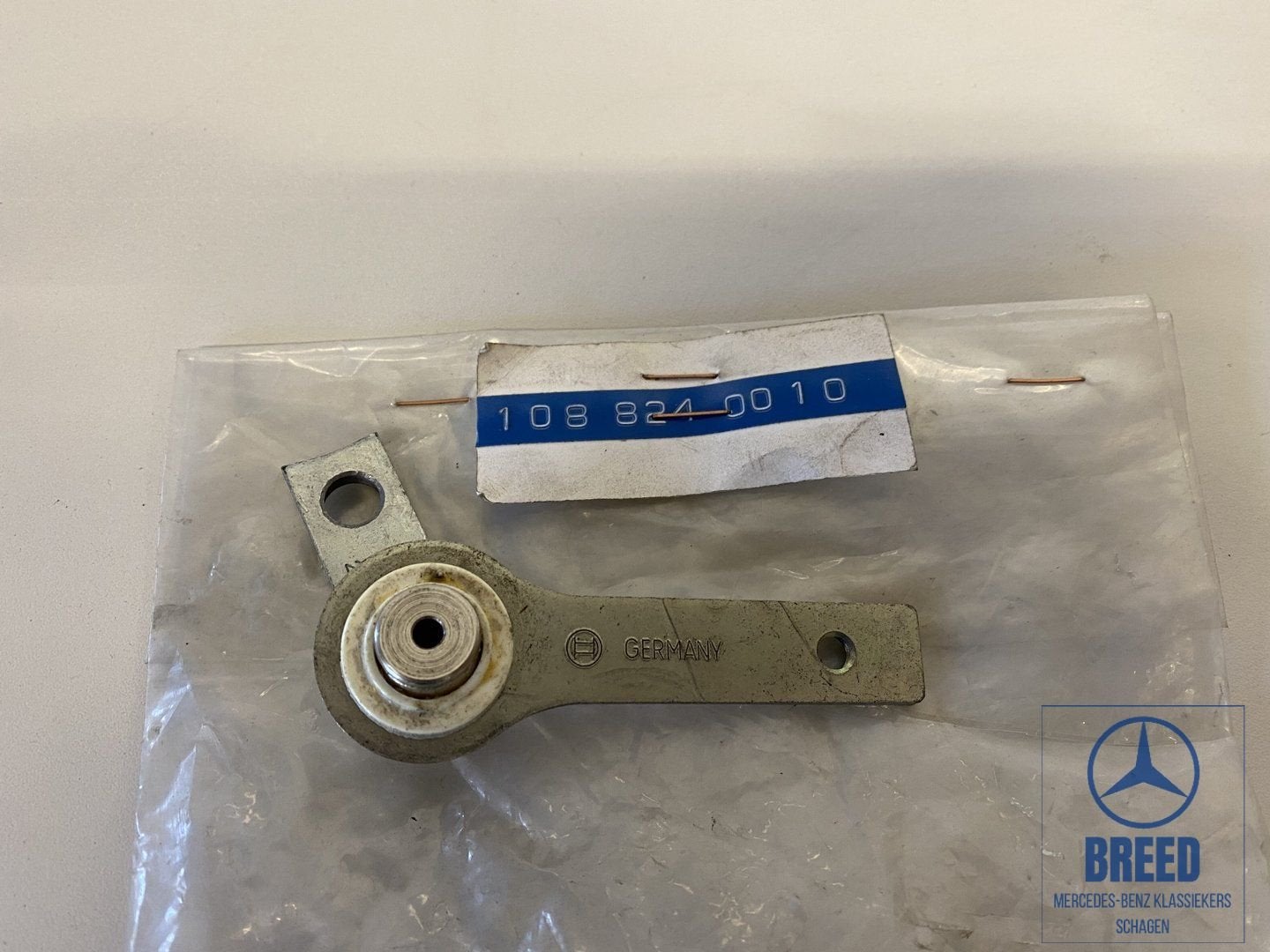 NOS ruitenwissermotorkruk Mercedes R107 W108 W109 W114 W115, Auto-onderdelen, Ruiten en Toebehoren, Mercedes-Benz, Nieuw, Ophalen of Verzenden
