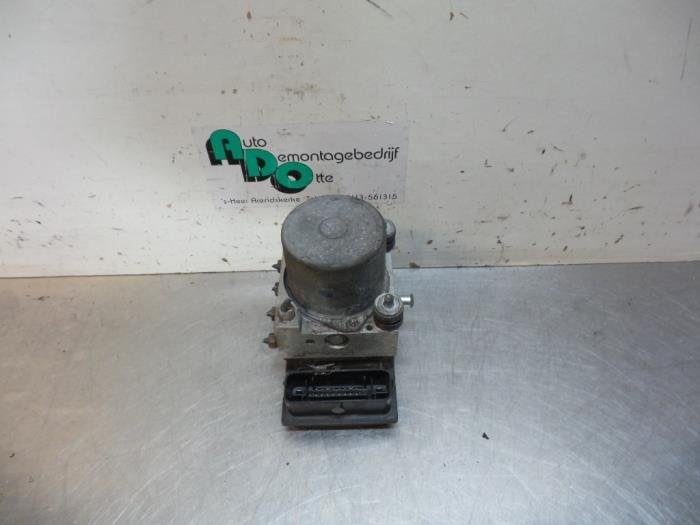 Ordinateur ABS d'un Nissan NV200, -, 3 mois de garantie, Utilisé, -