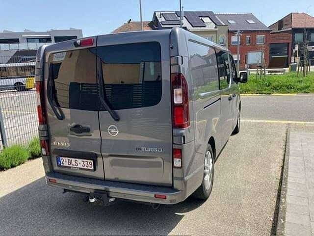 Opel Vivaro 1.6 CDTi L1H1 BiTurbo Eco SPORT Cosmo, Autos, Argent ou Gris, Achat, Entreprise, Boîte manuelle