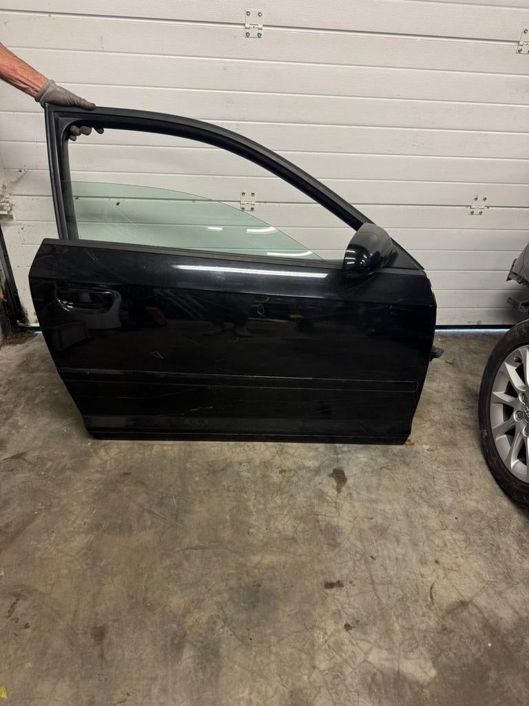 Audi A3, Ophalen, Links, Audi