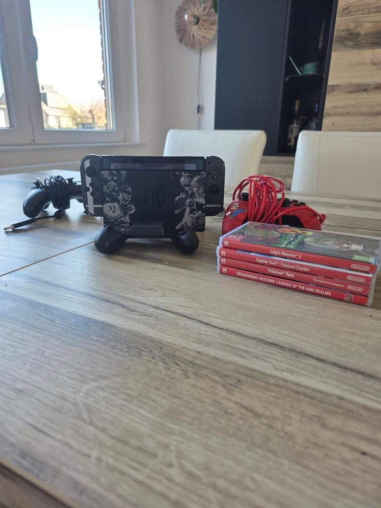Nintendo switch 3 edition smatch bros , 3 manettes , 4 jeux, Ophalen