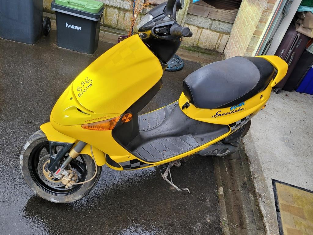 Vitesse de la Peugeot 50cc : 45 km/h, Enlèvement