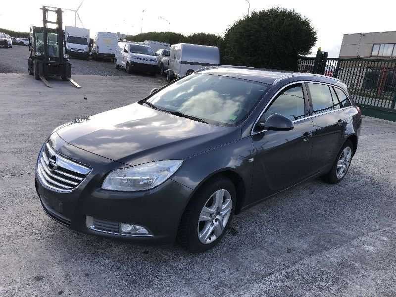 Opel - 2012 - Insignia Sports Tourer - 2.0 CDTI EcoFlex - Vo, Achat, Entreprise, Boîte manuelle, Autre carrosserie