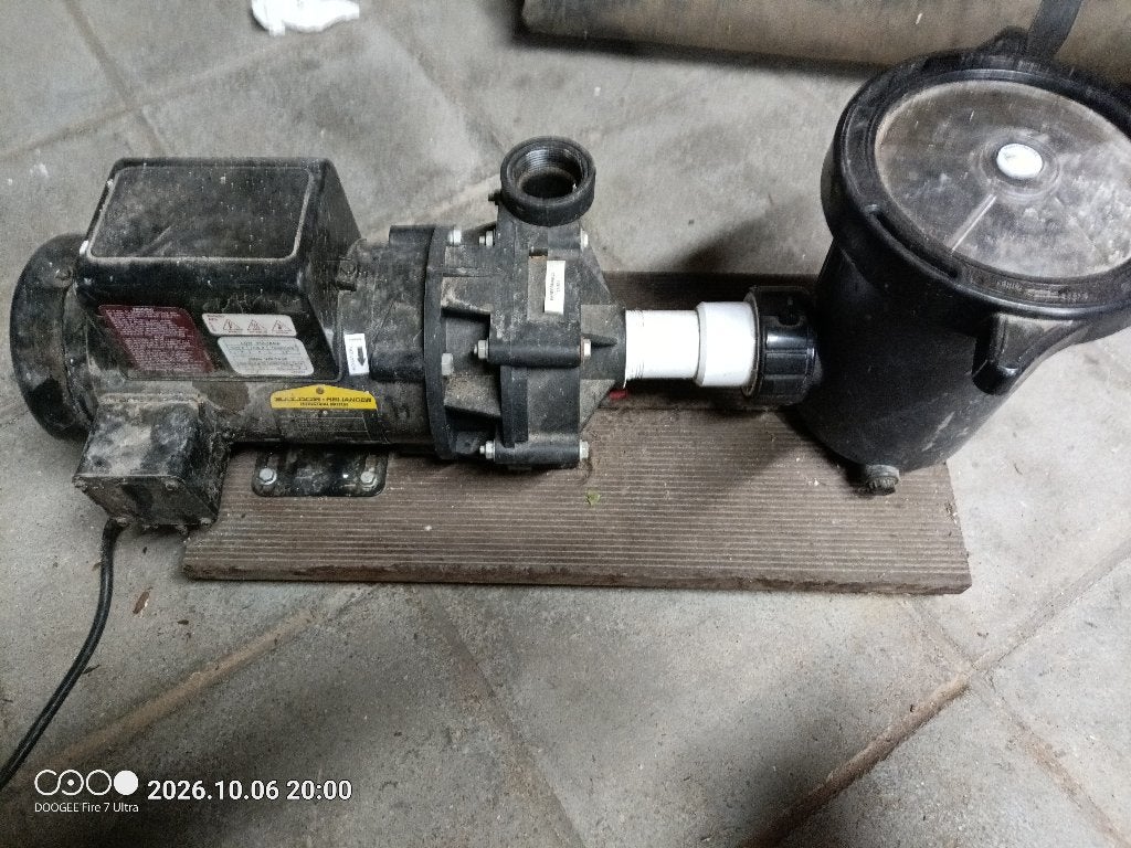 Vijverpomp, Tuin en Terras, Ophalen, Gebruikt, Vijverpomp
