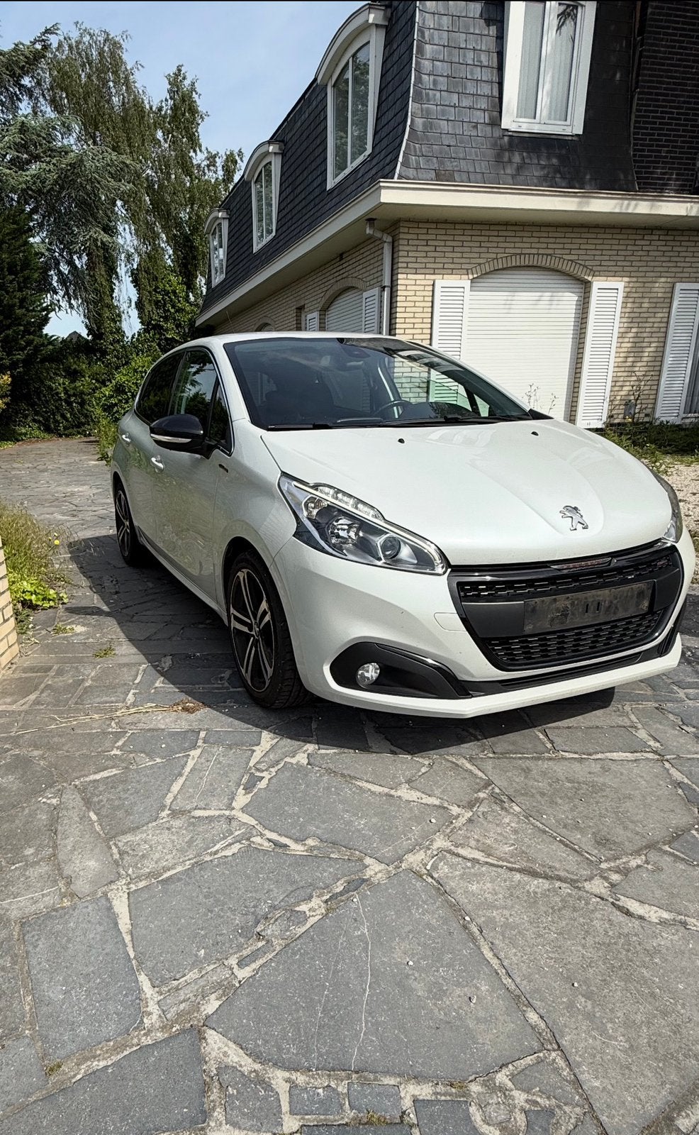 PEUGEOT 208 GT LINE 2019 BENZINE FULL OPTIE GOED ONDERHOUDEN, Autos, Peugeot, Achat, Euro 6, Boîte manuelle, Entretenue par le concessionnaire