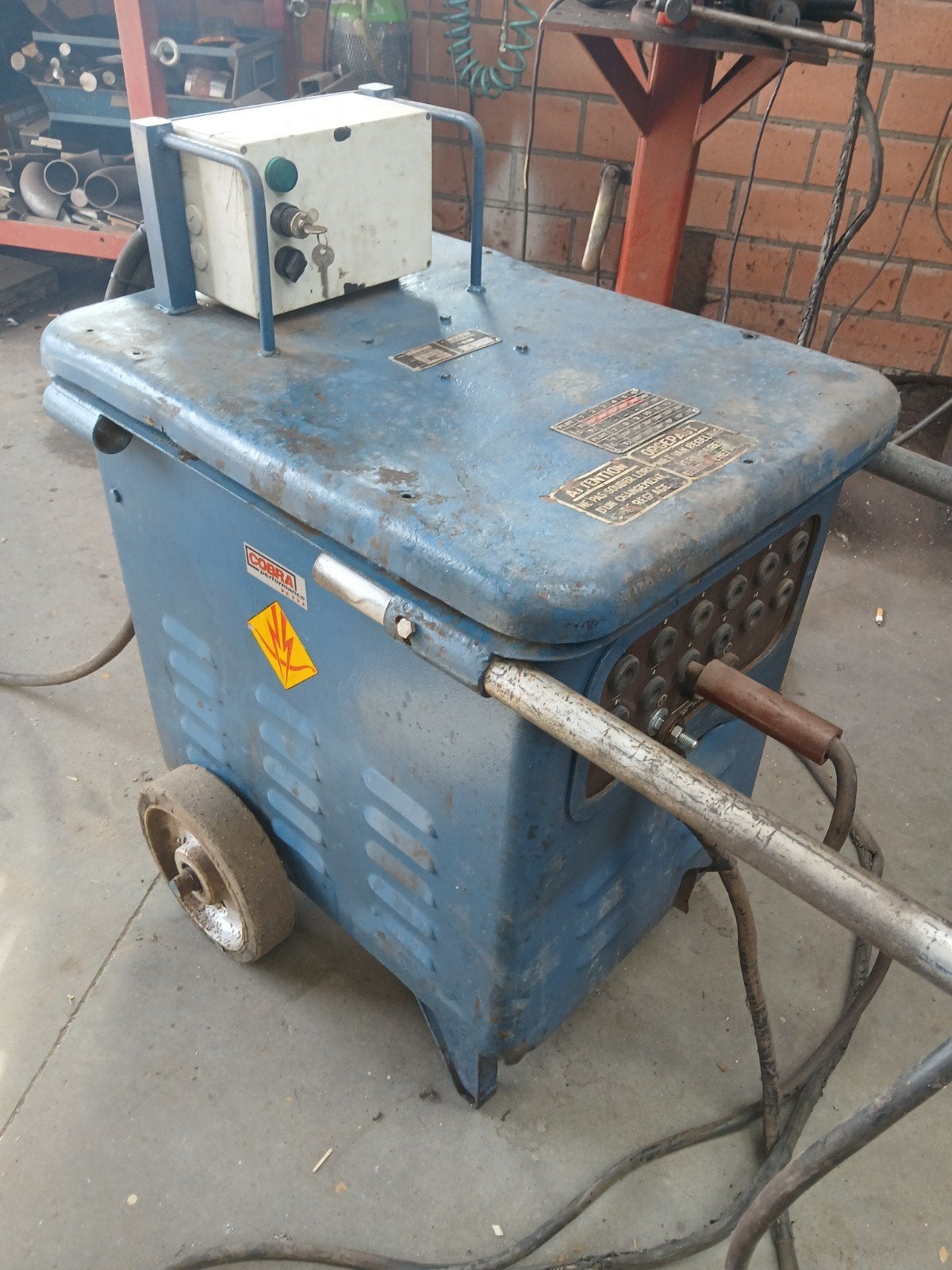 laspost 450ampere elktroden, Enlèvement