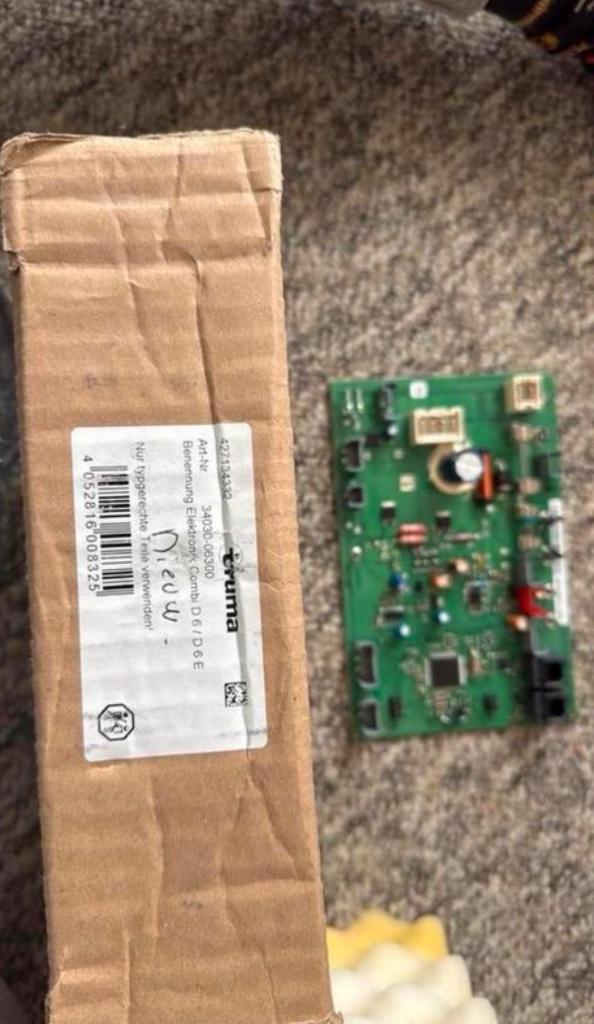 Circuit imprimé Truma combi D6 NEUF, Enlèvement ou Envoi, Neuf
