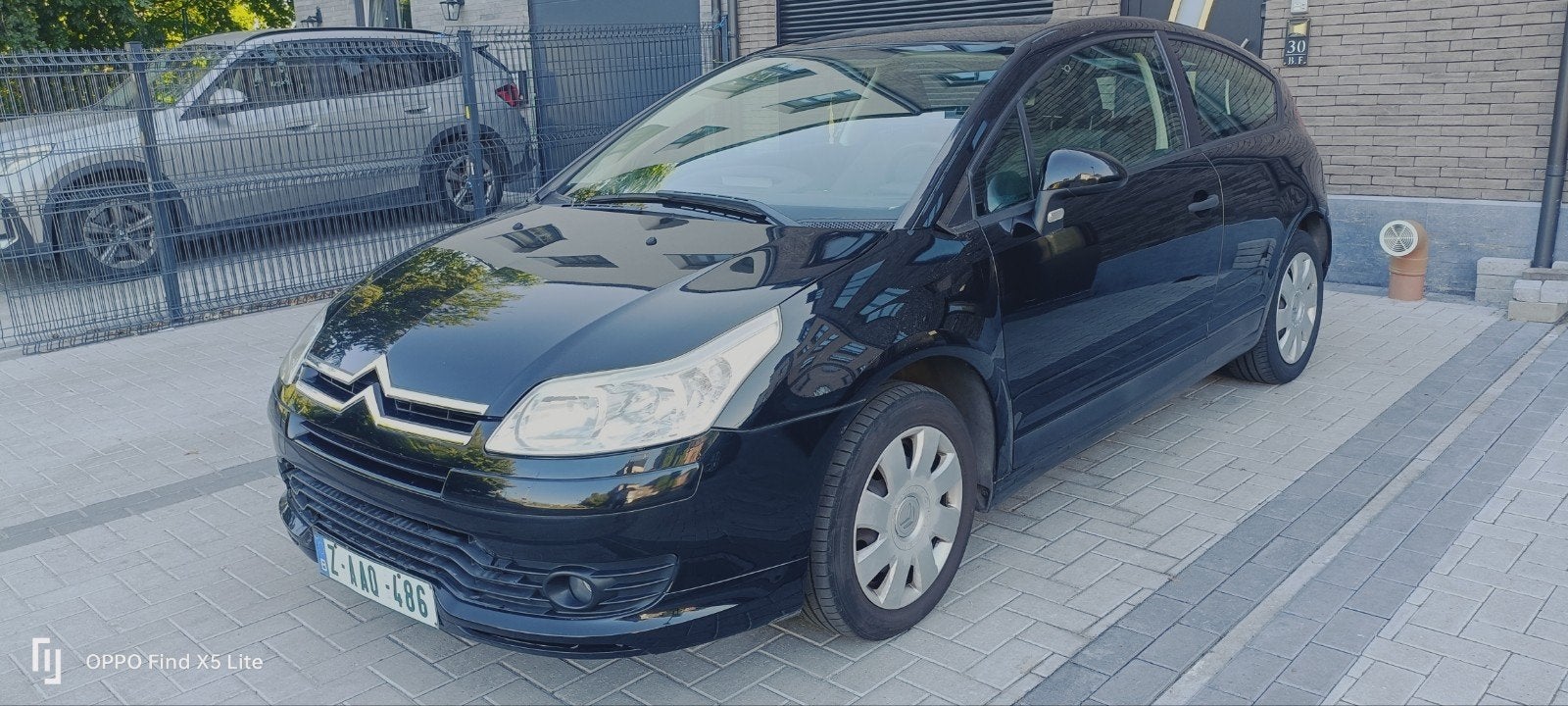 Citroen C4 coupé 1.6 HDi 90000km 1er main, Auto's, Citroën, Zwart, Particulier, 1560 cc, Adaptive Cruise Control