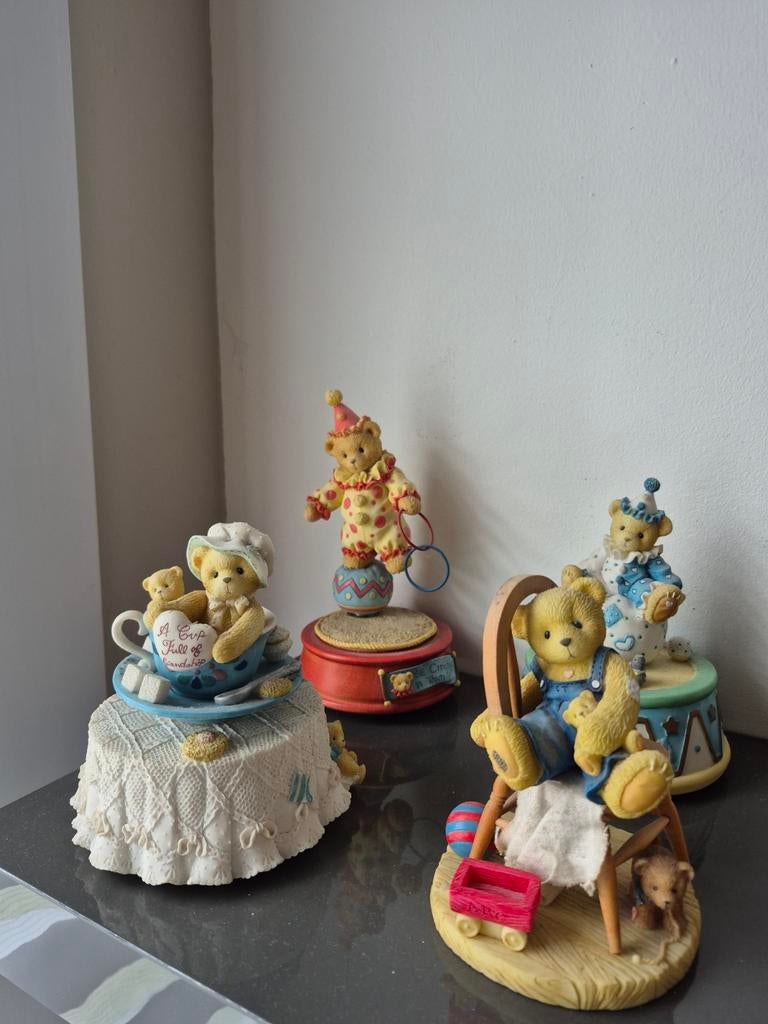 Cherished teddies, Ophalen, Cherished Teddies