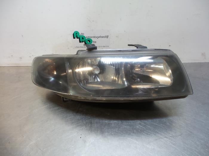 Koplamp rechts van een Seat Toledo (Toledo 99-), Gebruikt, -, -, Ophalen of Verzenden