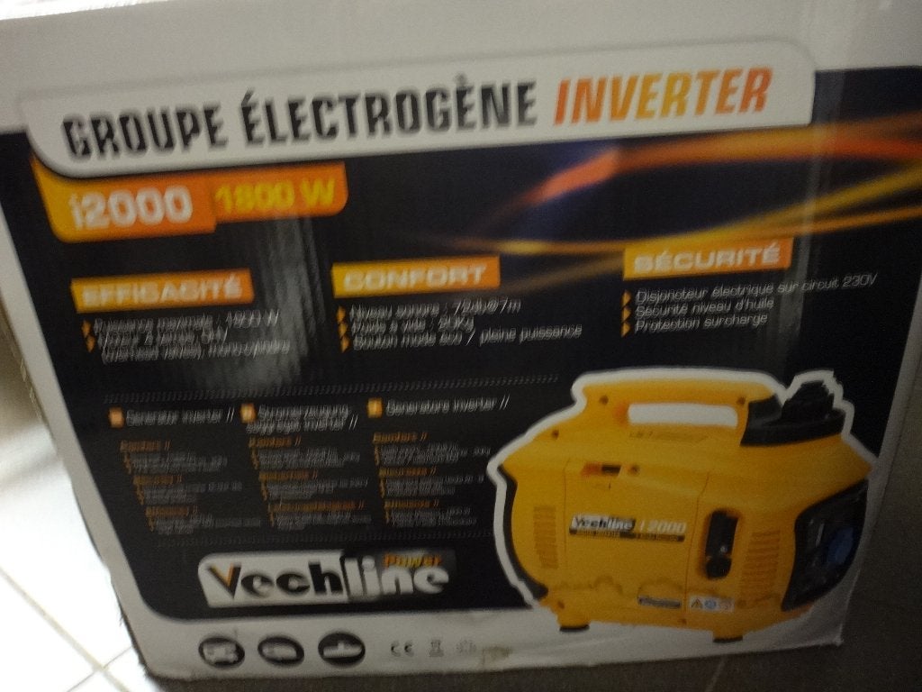 Generator voor campers, Caravans en Kamperen, Ophalen, Gebruikt