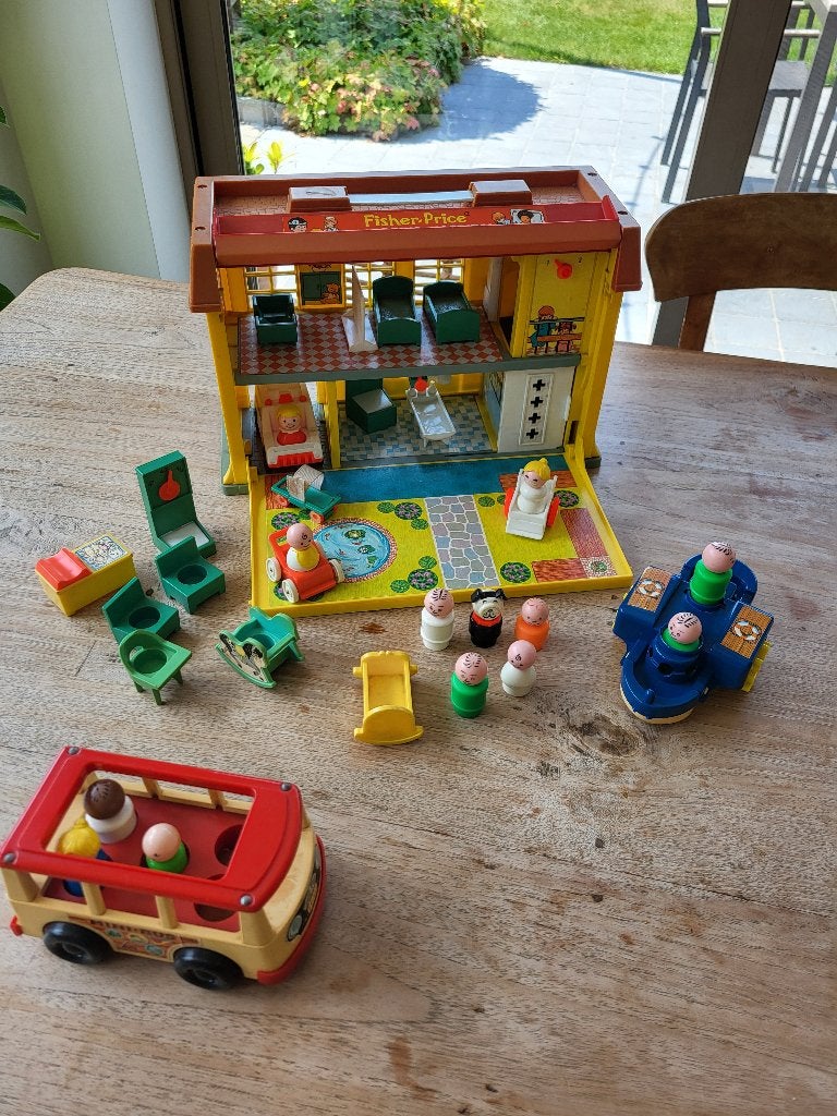 Fisher price ziekenhuis, bus, boot jaren 80, Ophalen, Gebruikt, Speelset