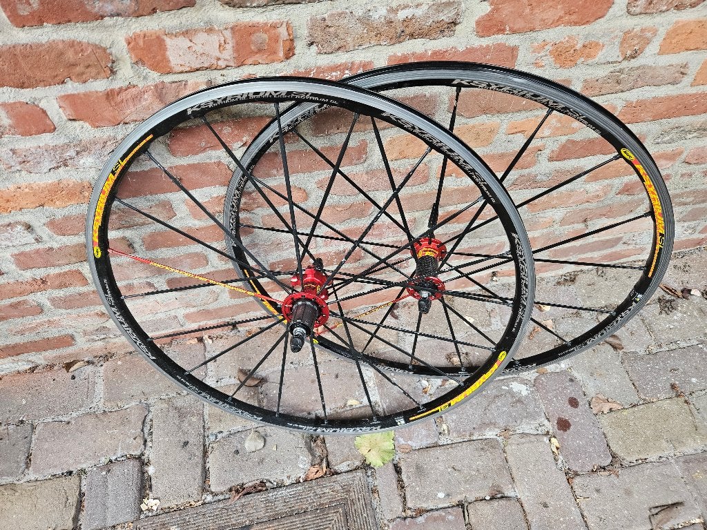 Mavic Ksyrium SL wielset met rode naven., Gebruikt, Aluminium, Mavic, Racefiets