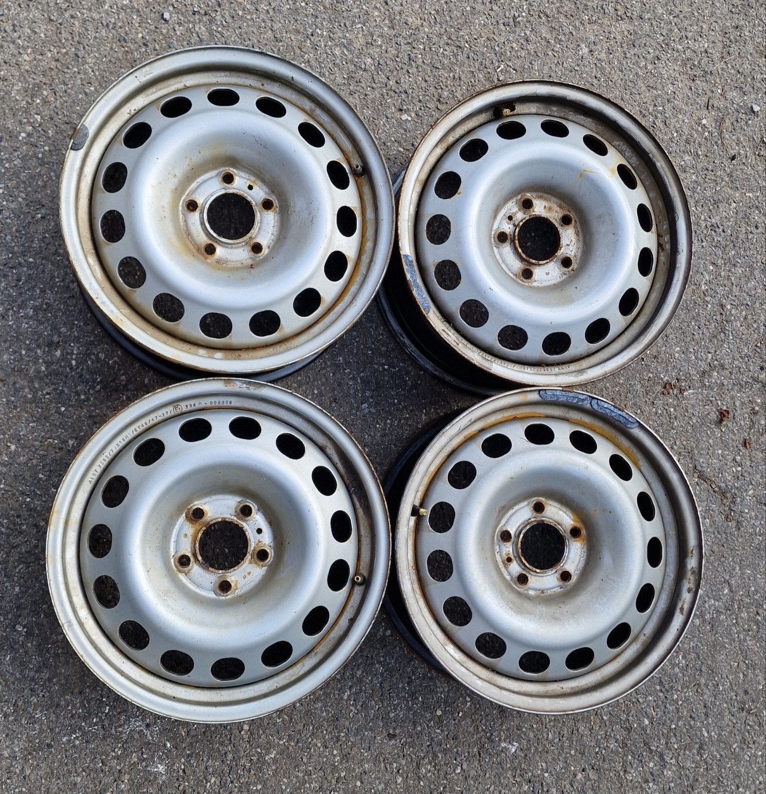 Jantes tole 5  x 114,3 en 16 pouces, Enlèvement