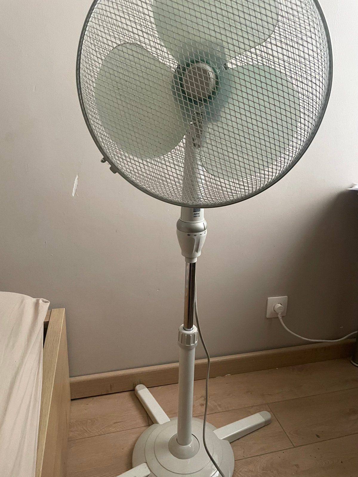 Ventilateur avec pied, Ophalen, Zo goed als nieuw