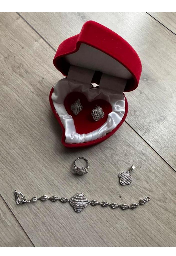 Zilver 925 mooie set ring oorbellen armbandje hanger, Antiek en Kunst, Ophalen, Zilver