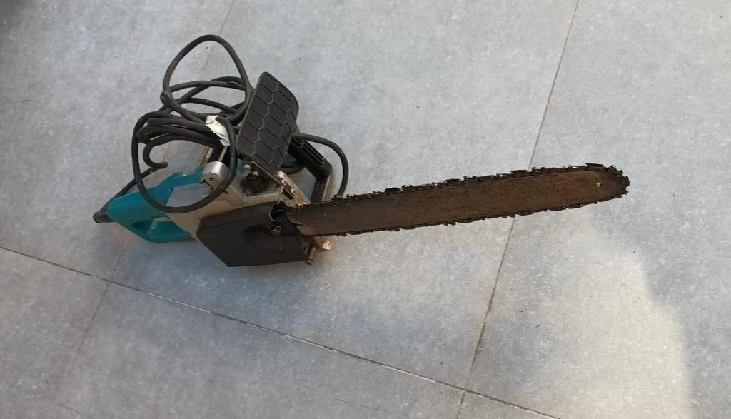 Makita boomzaag elektrisch, Ophalen, Gebruikt, Boomzaag, Makita