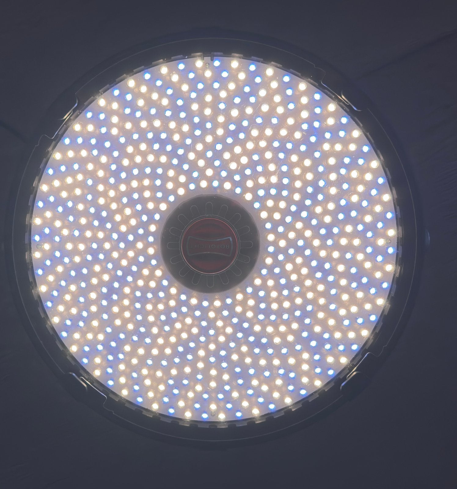 Rotolight AEOS, 95Wh V-Mount Accu & MFT Zender, Audio, Tv en Foto, Overige merken, Gebruikt, Externe flitser, TTL