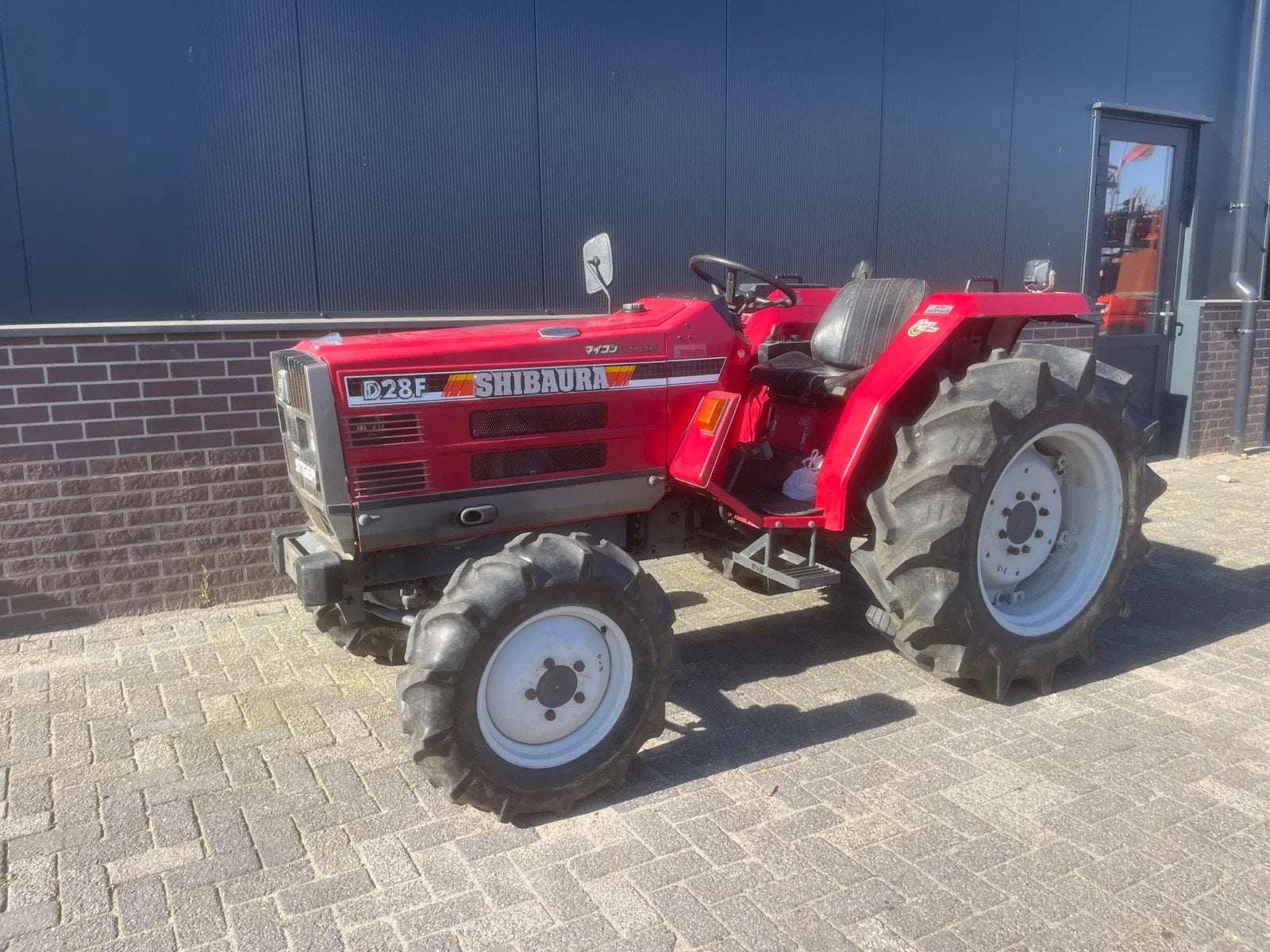 Shibaura D28f compact tractor - 28 pk met stuurbekrachtiging, Autres types