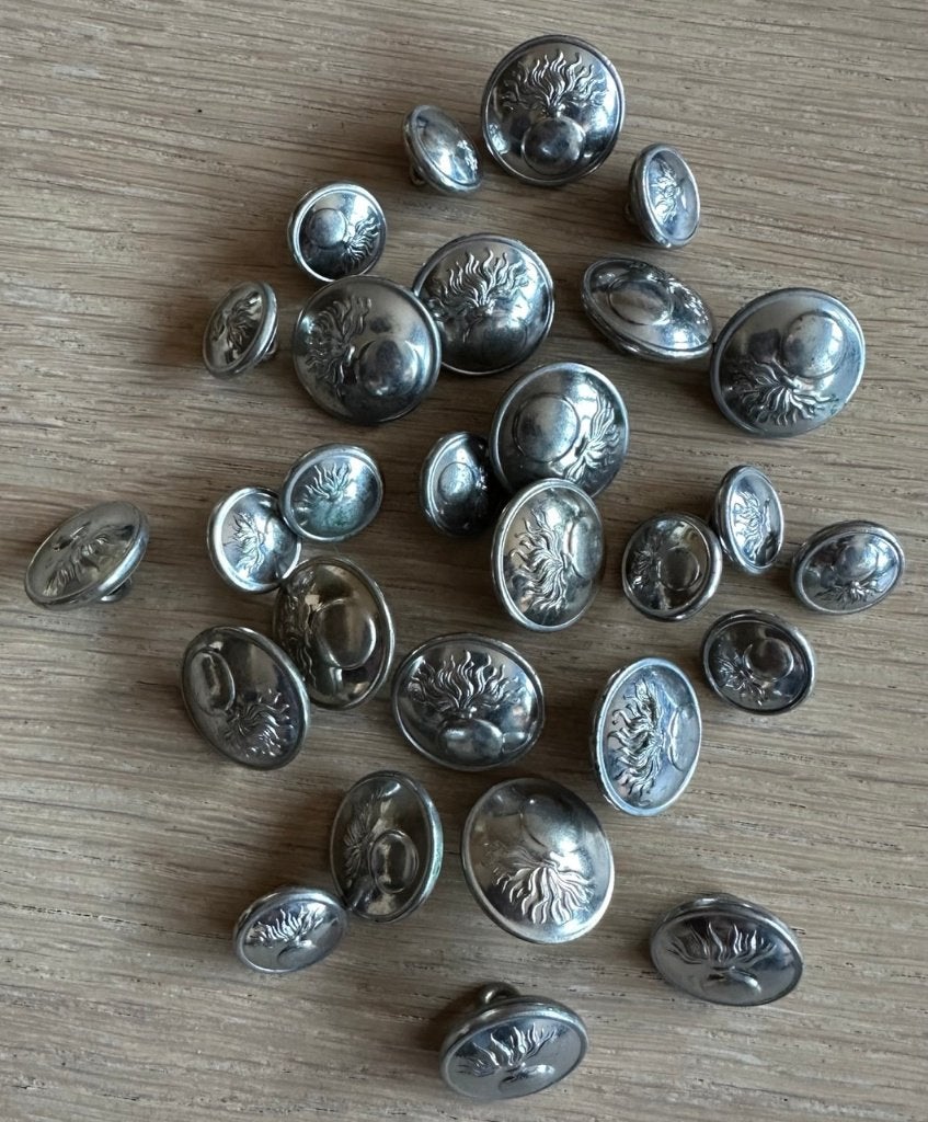 Gendarmerie belge - Ensemble de boutons d'uniforme, Collections, Objets militaires | Général, Enlèvement, Gendarmerie