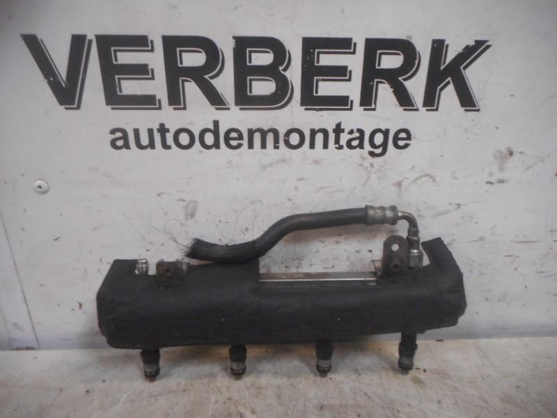 RAMPE D'INJECTION Opel Tigra Twin Top (0280151208), Utilisé, Opel