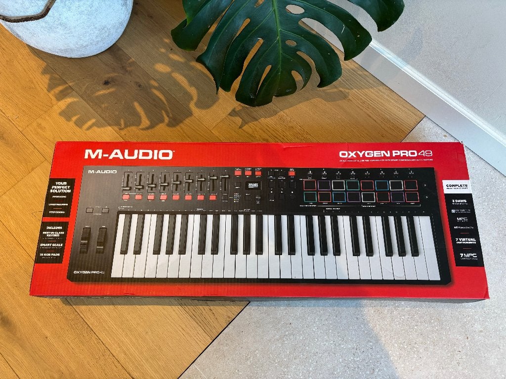 M-AUDIO Oxygen Pro 49 | Midi Keyboard, Muziek en Instrumenten, Keyboards, Midi-aansluiting, Zo goed als nieuw, Ophalen, 49 toetsen