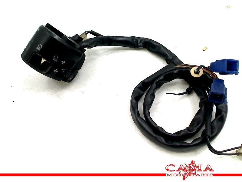 COMMUTATEUR GAUCHE Yamaha YZF R6 1999-2002 (YZF-R6 5EB 5MT), Motos, Dhr. S. di Majo, Utilisé, Info@cama-motorparts.nl, P.J. Troelstraweg 8 8
3144 CX  MAASSLUIS, NL