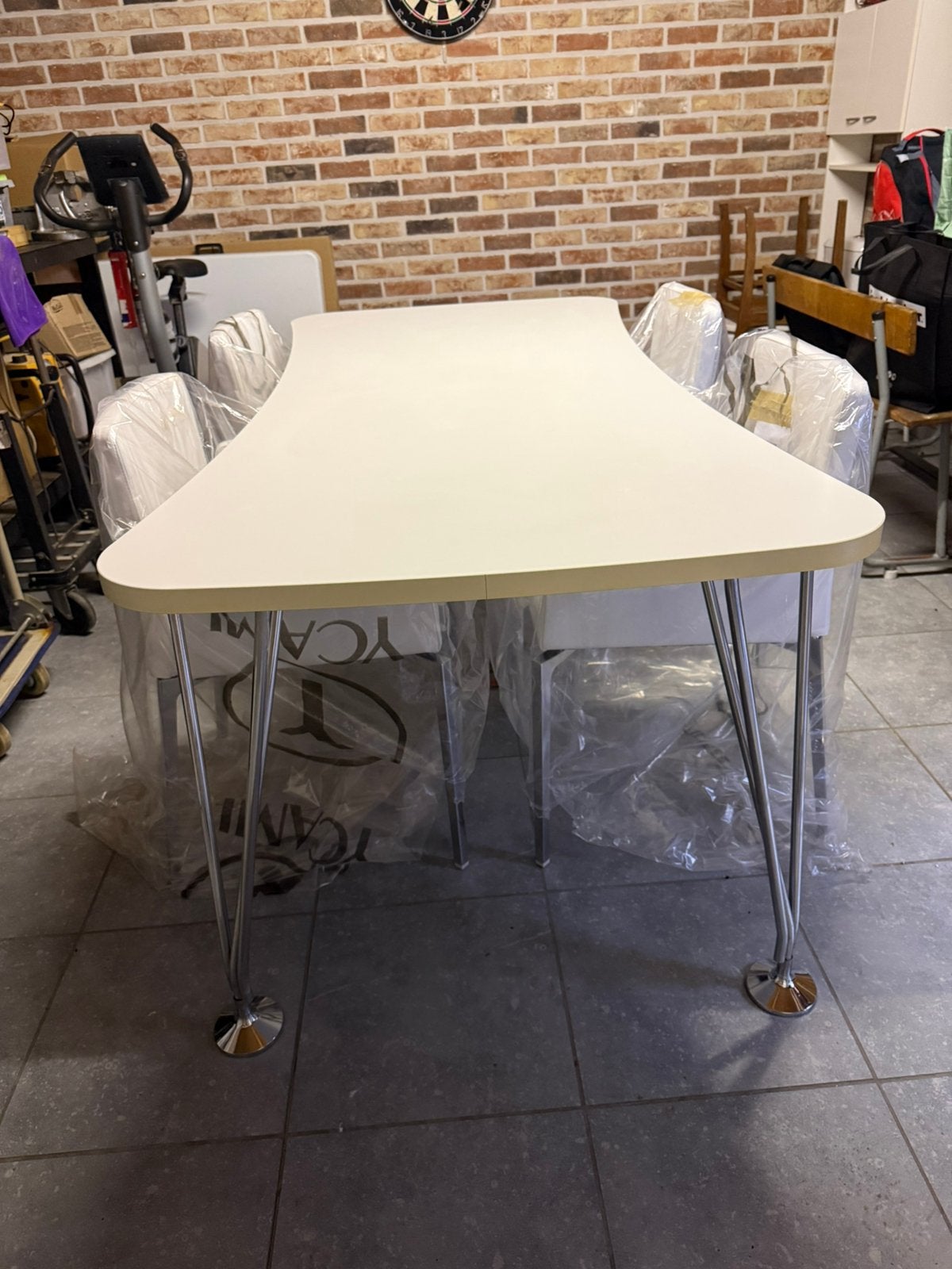 Table Kartell Max (Design Ferruccio Laviani) — Blanc/Chrome, Enlèvement