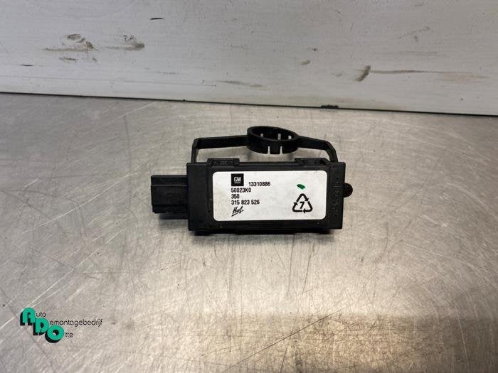 Airbag Sensor van een Opel Meriva (Meriva B 10-), Gebruikt, -, -, Opel