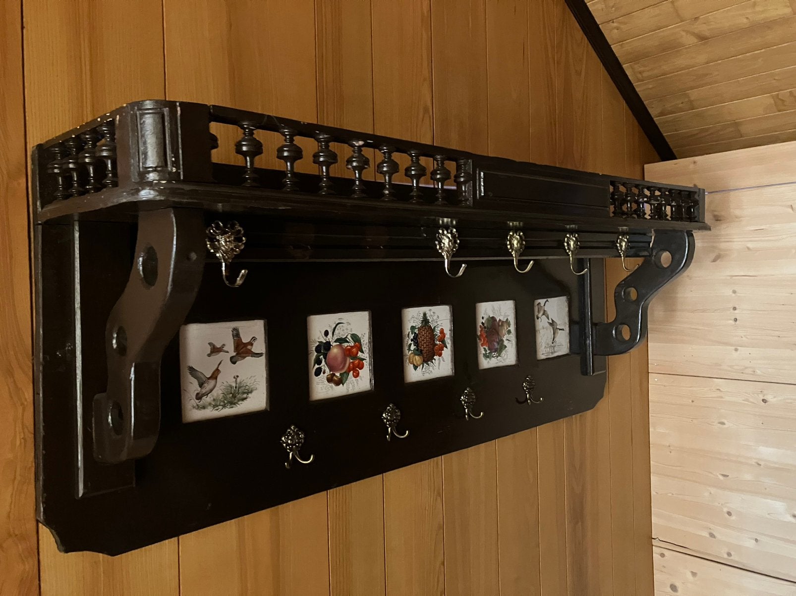 Porte-manteau ancien, Enlèvement, Utilisé