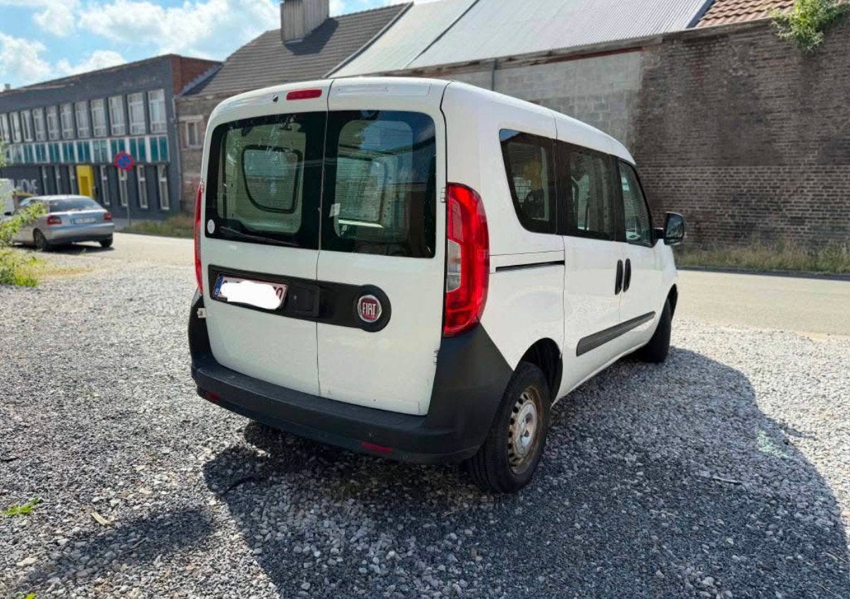 Camionette a louer, Enlèvement ou Envoi