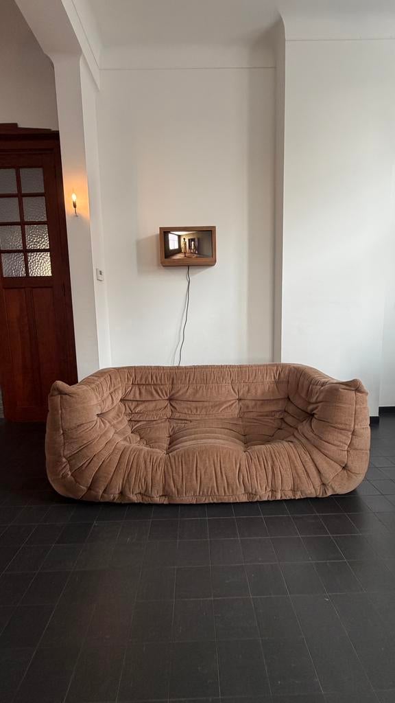 Togo sofa met armleuning ligne roset, Huis en Inrichting, Ophalen of Verzenden, Zo goed als nieuw, Stof