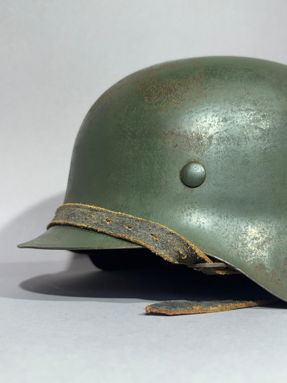 M42 helm wehrmacht duits wo2, Ophalen of Verzenden, Landmacht, Helm of Baret