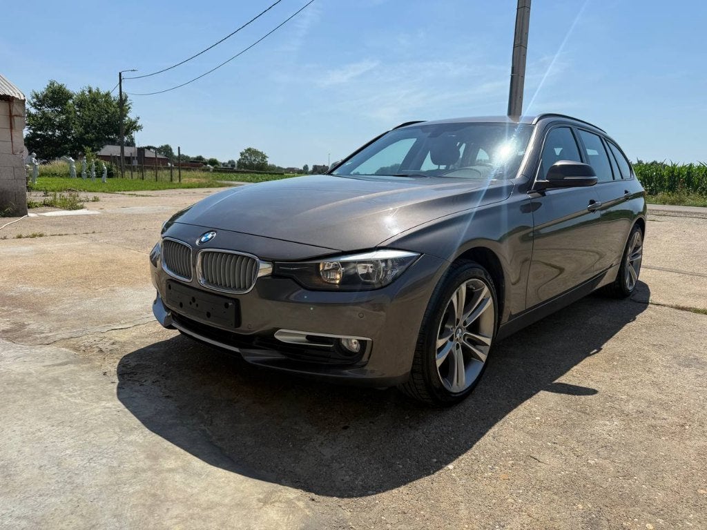 BMW Serie 328i benzine, 4x4 245pk, Gekeurd VVk,, Auto's, Automaat, Euro 6, 4 cilinders, Bedrijf