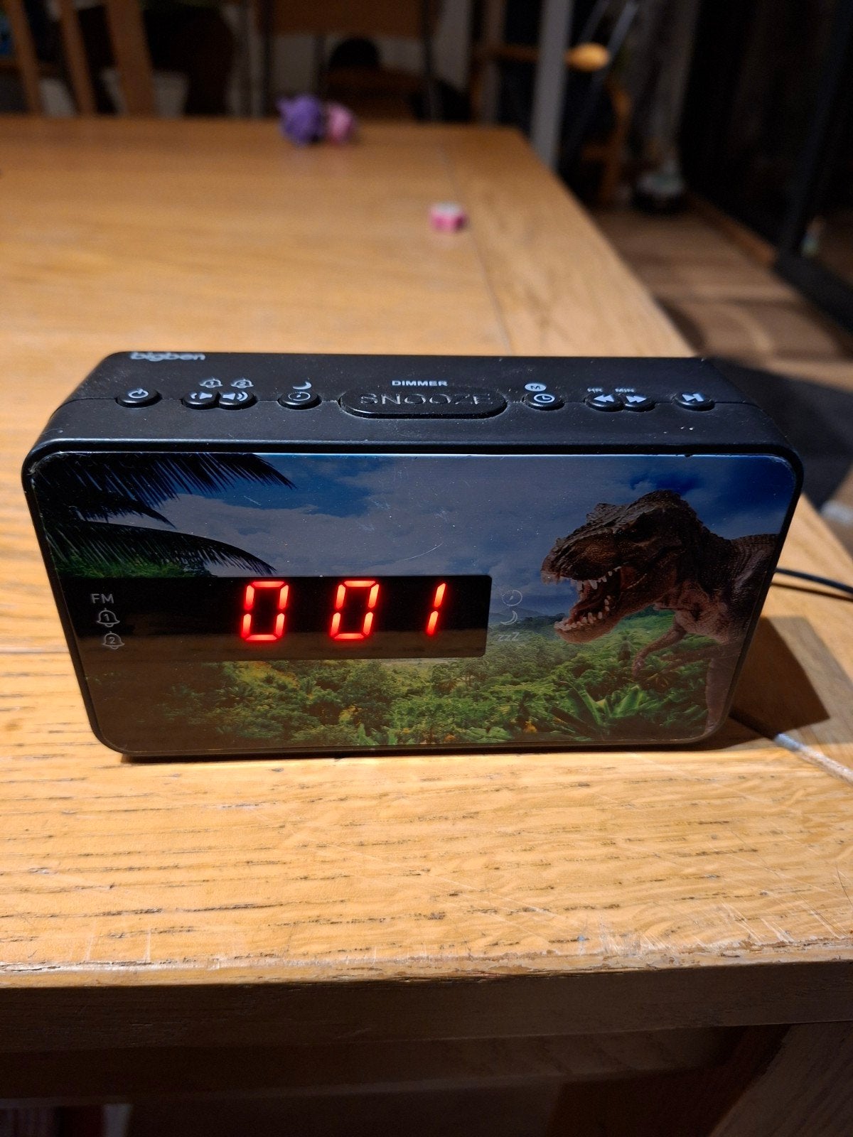 Dino Wekkerradio, Elektronische apparatuur, Ophalen of Verzenden, Gebruikt, Digitaal