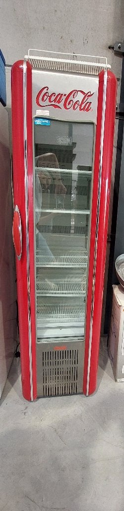 Koelkast Coca-Cola, Elektronische apparatuur, Ophalen, 200 liter of meer, 160 cm of meer, 45 tot 60 cm